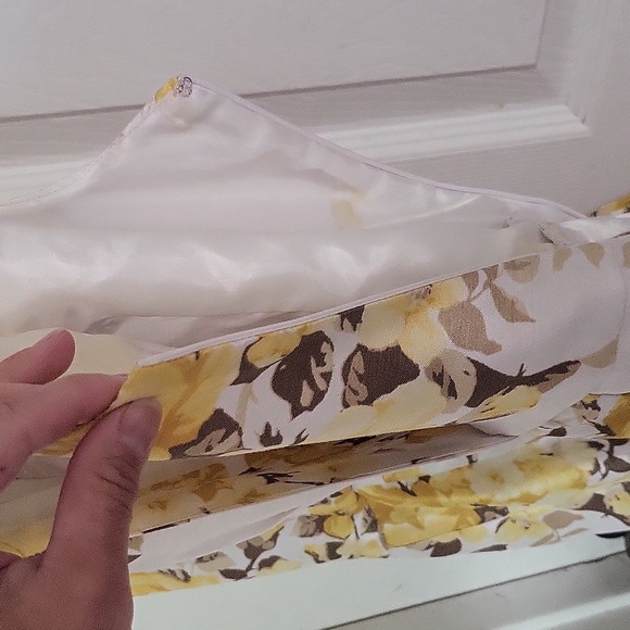 Stunning Jessica Howard dress - Picture 6 of 12